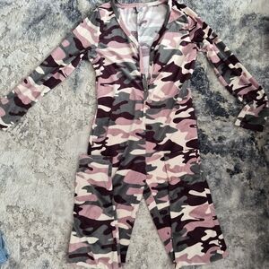 Fashion Nova Pink and Cream Camouflage Top